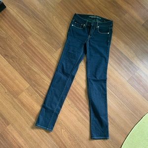 American Eagle Dark Wash Skinny Jeans
